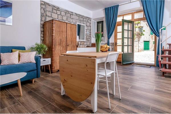 House K1, for 5 persons