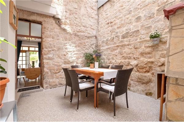 House K1, for 5 persons