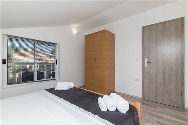 Apartment A1, for 6 persons