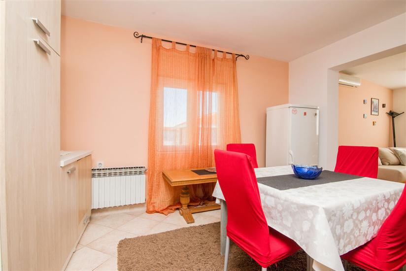 Apartment A2, for 4 persons