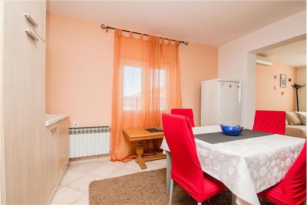 Apartment A2, for 4 persons