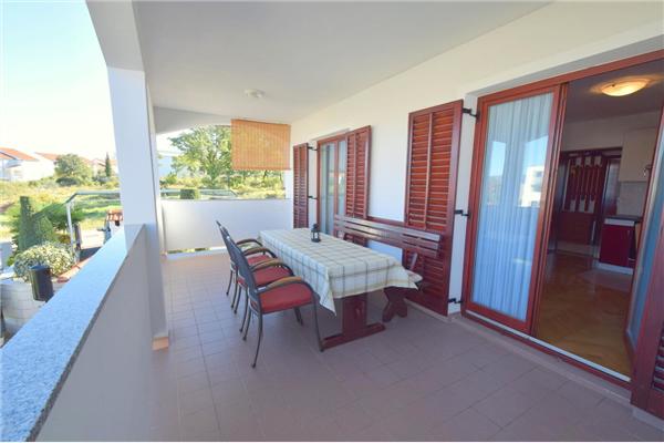 Apartment A1, for 6 persons