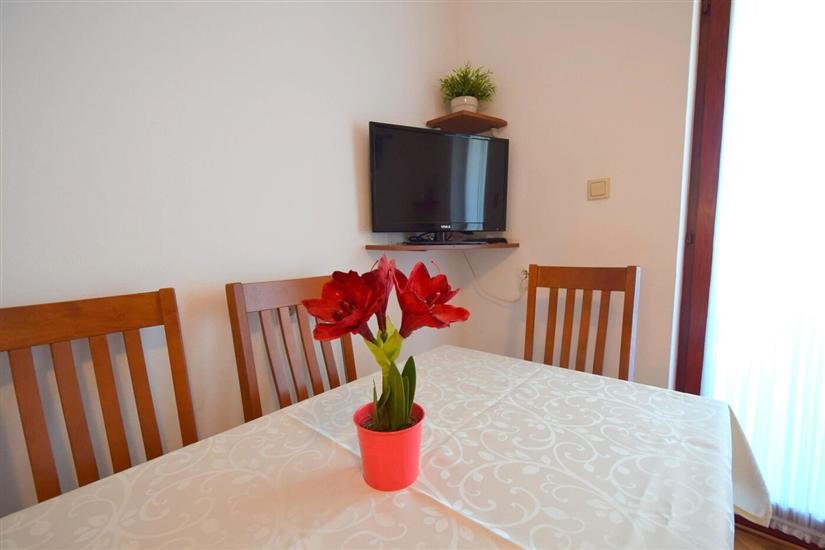 Apartment A1, for 6 persons