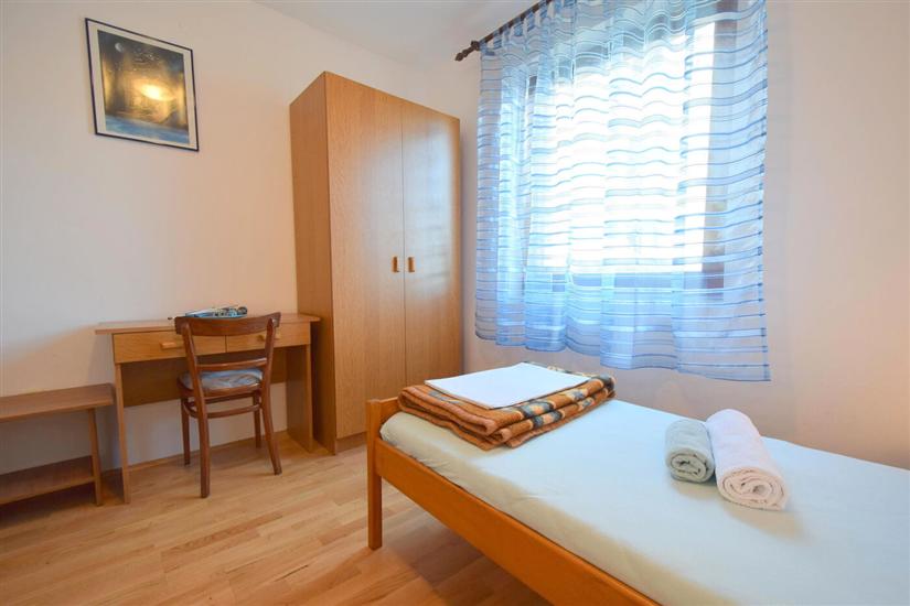 Apartment A1, for 6 persons