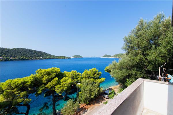 Apartment A1, for 5 persons