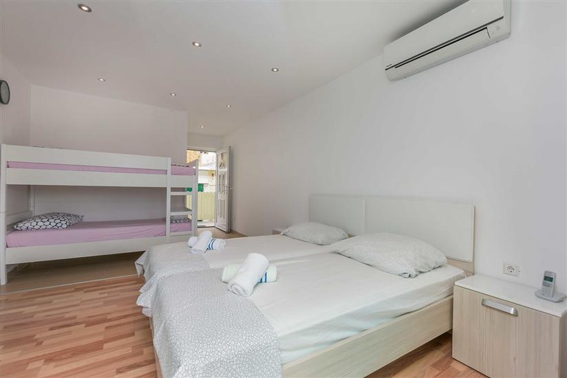 Apartment A1, for 4 persons