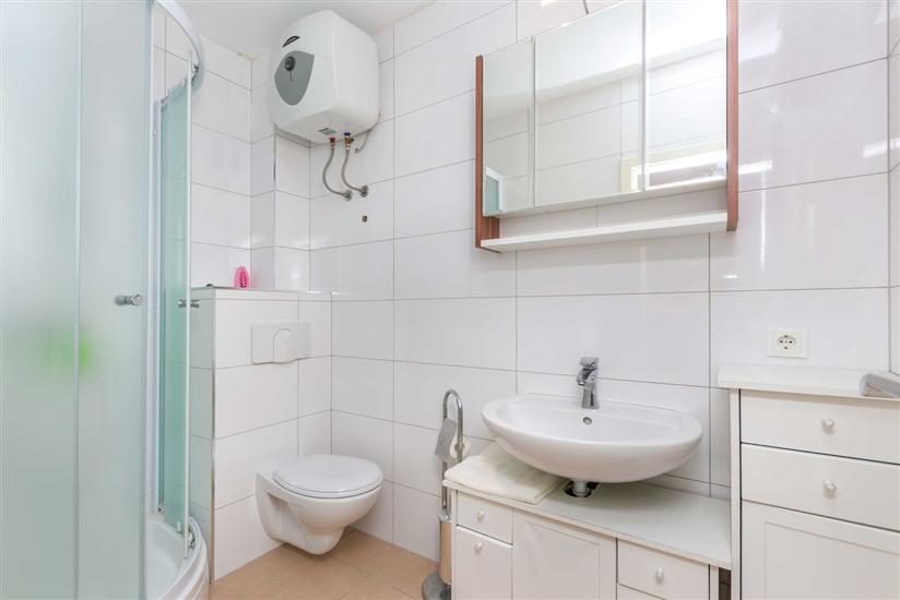 Apartment A4, for 4 persons