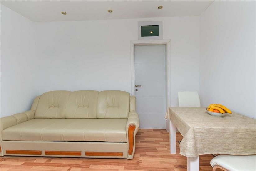 Apartment A4, for 4 persons