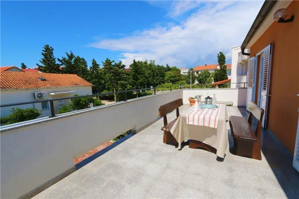 Apartment A2, for 4 persons