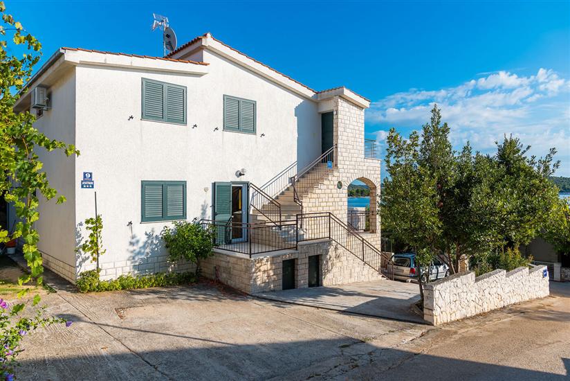 Apartments Kobašlić