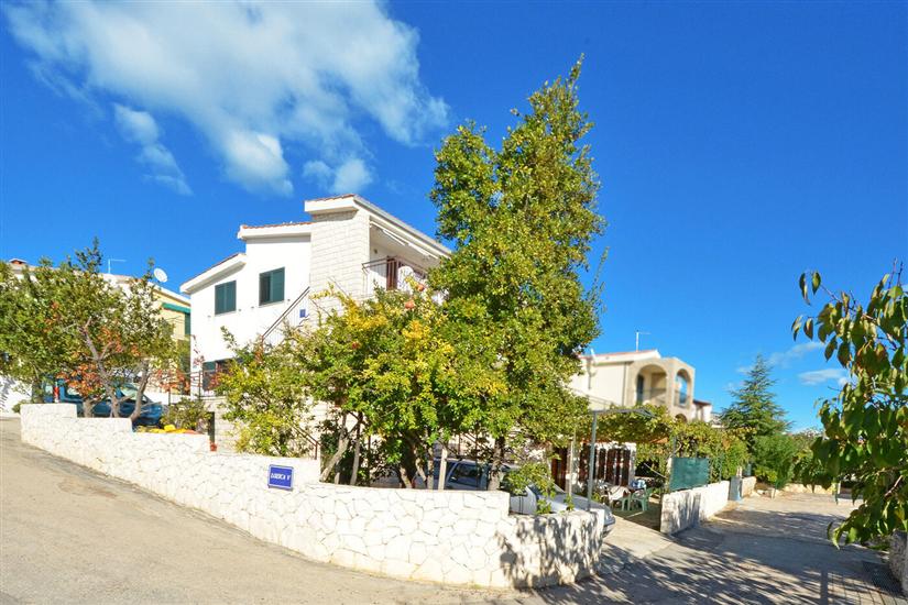 Apartments Kobašlić