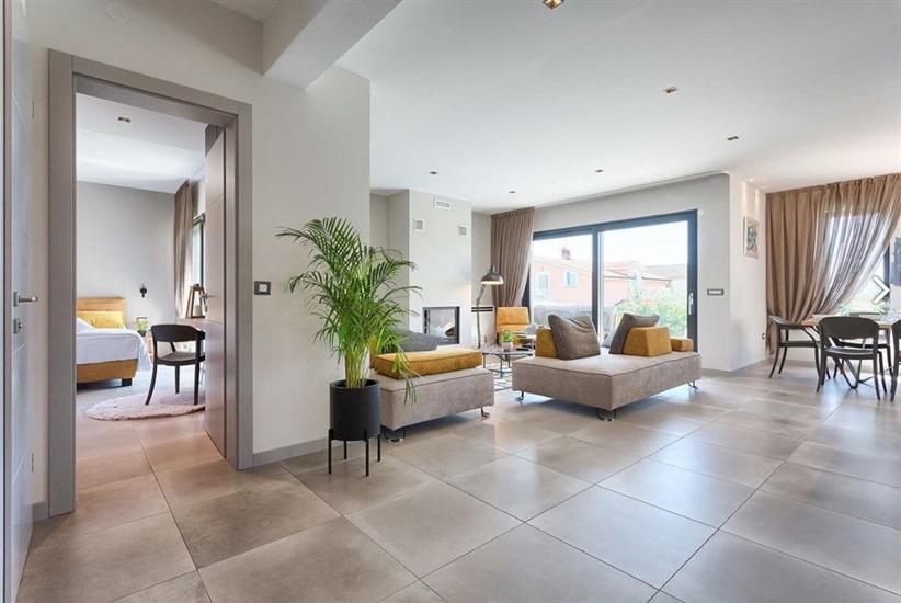 House K1, for 8 persons