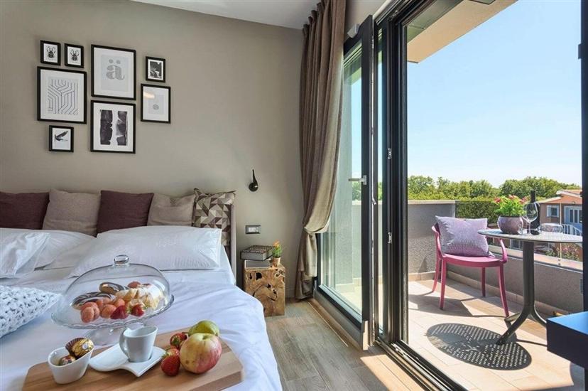 House K1, for 8 persons