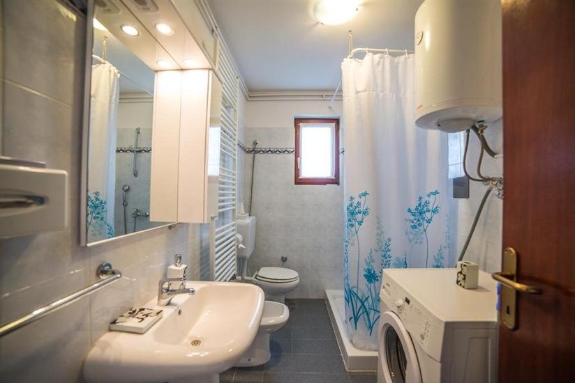 Apartment A1, for 6 persons