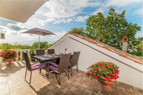 Apartment A1, for 6 persons