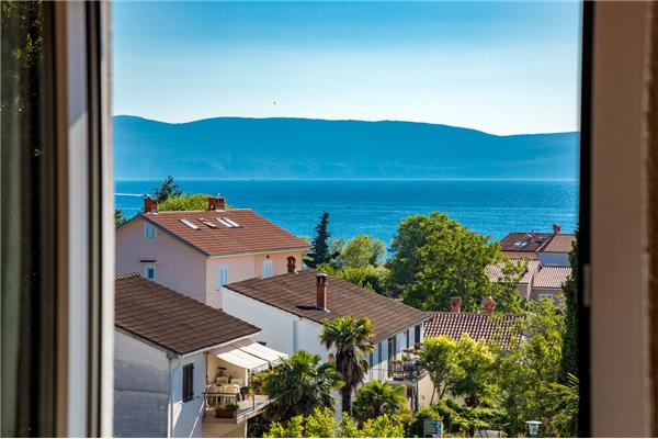 Apartment A2, for 5 persons