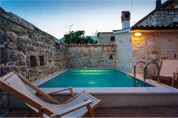 House K1, for 5 persons