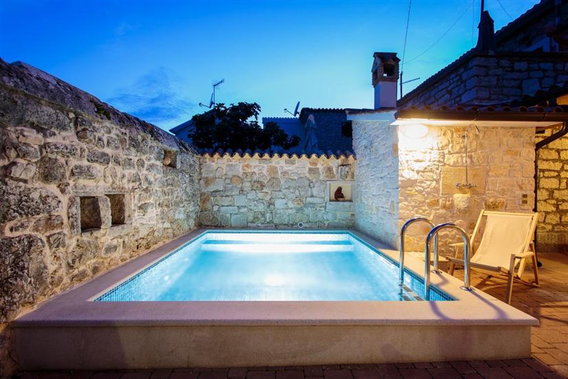 House K1, for 5 persons