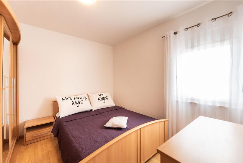 Apartment A1, for 6 persons