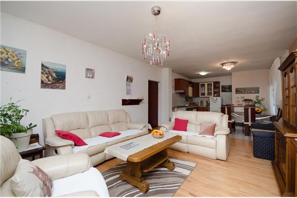 Apartment A1, for 6 persons