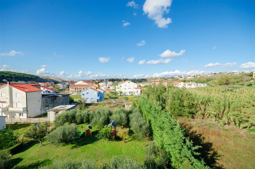 Apartment A1, for 5 persons