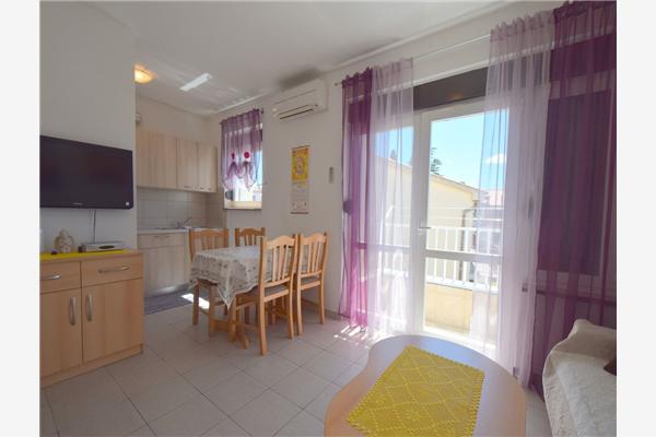 Apartment A1, for 3 persons