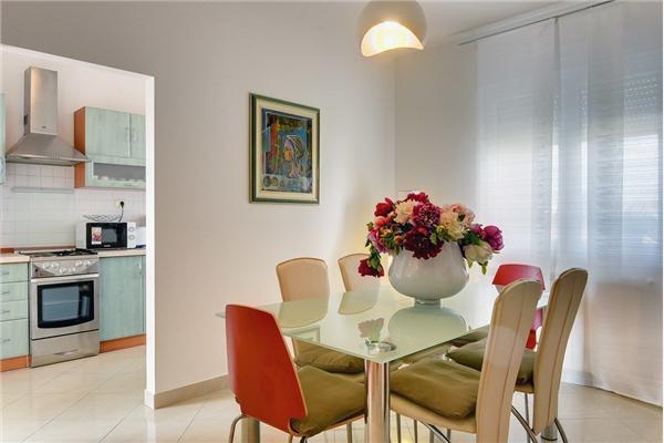 Apartment A1, for 6 persons