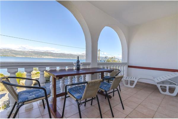 Apartment A1, for 4 persons