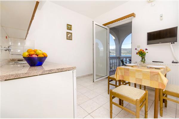 Apartment A1, for 4 persons