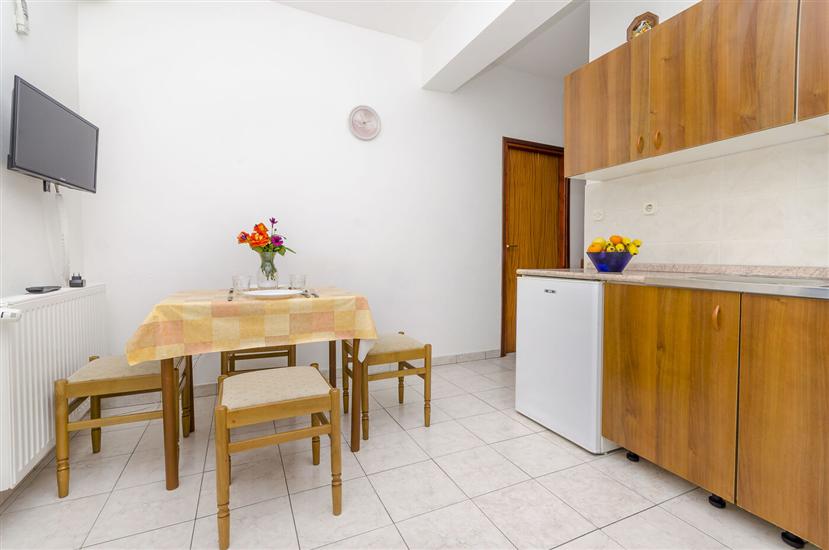 Apartment A1, for 4 persons