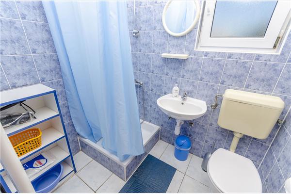 Apartment A2, for 4 persons