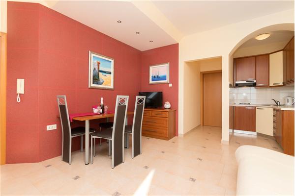 Apartment A1, for 3 persons