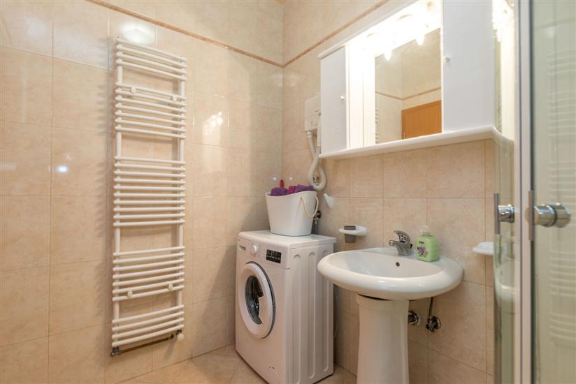 Apartment A1, for 3 persons