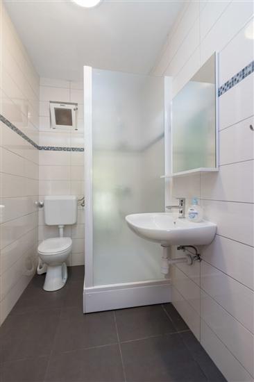 Apartment A1, for 7 persons