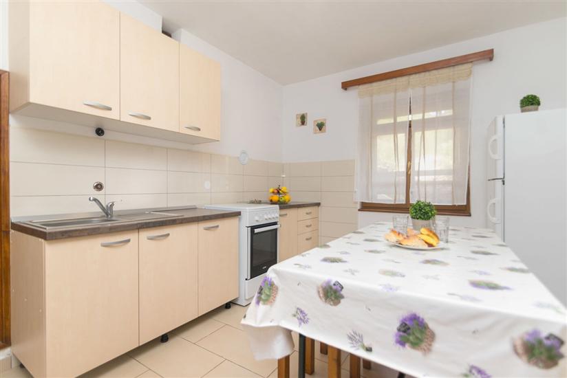 Apartment A1, for 7 persons