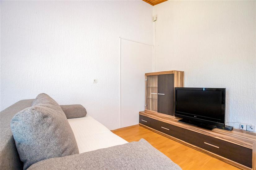 Apartment A3, for 5 persons