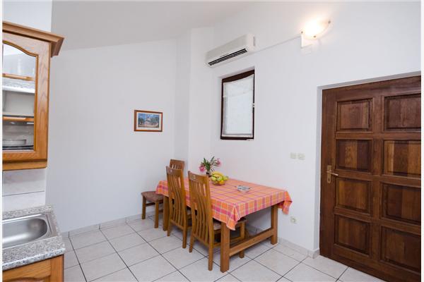 Apartment A6, for 3 persons