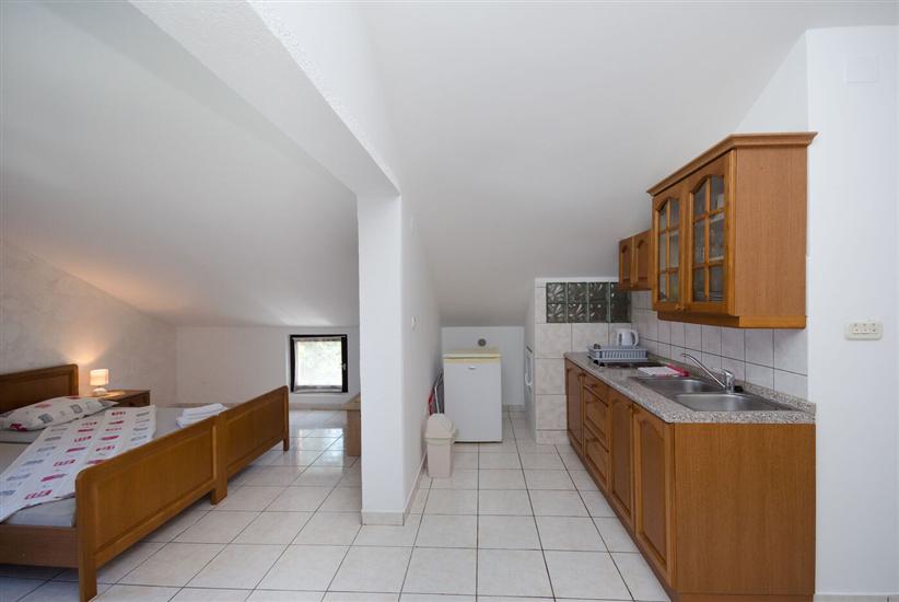 Apartment A6, for 3 persons