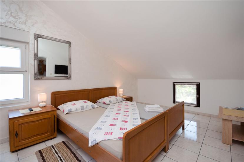 Apartment A6, for 3 persons