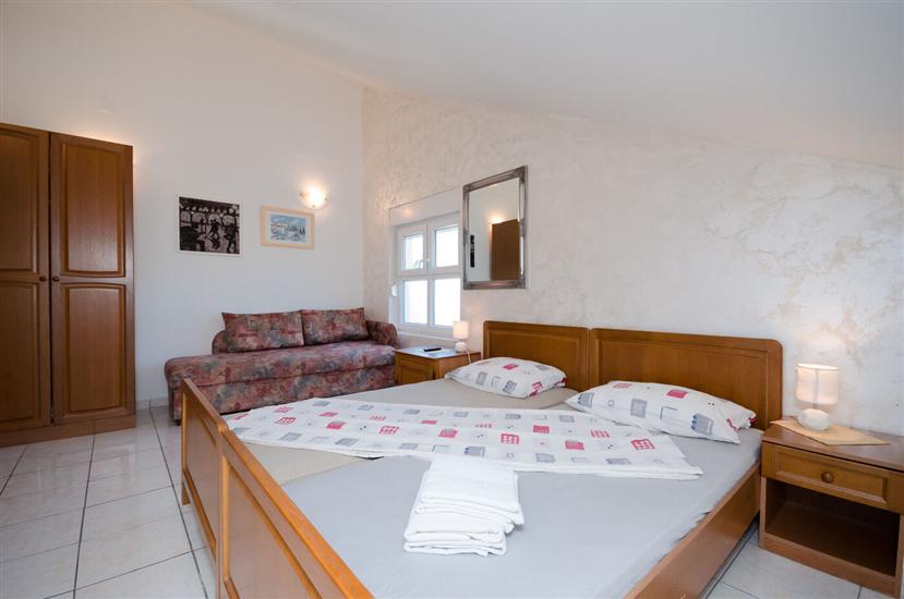 Apartment A6, for 3 persons