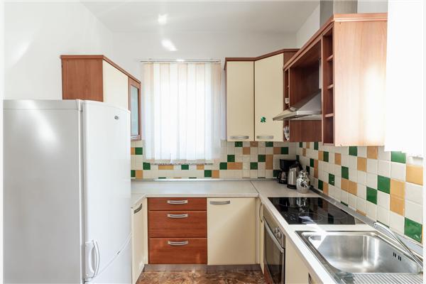 Apartment A1, for 5 persons