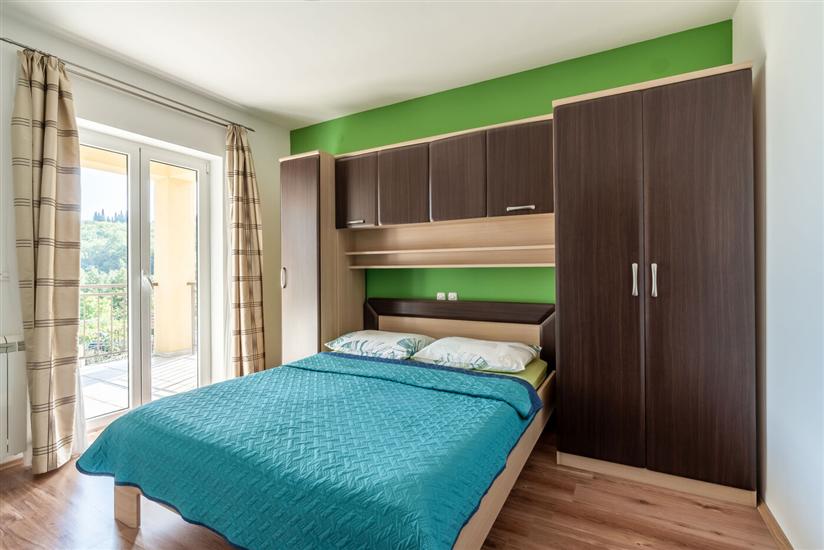 Apartment A2, for 7 persons