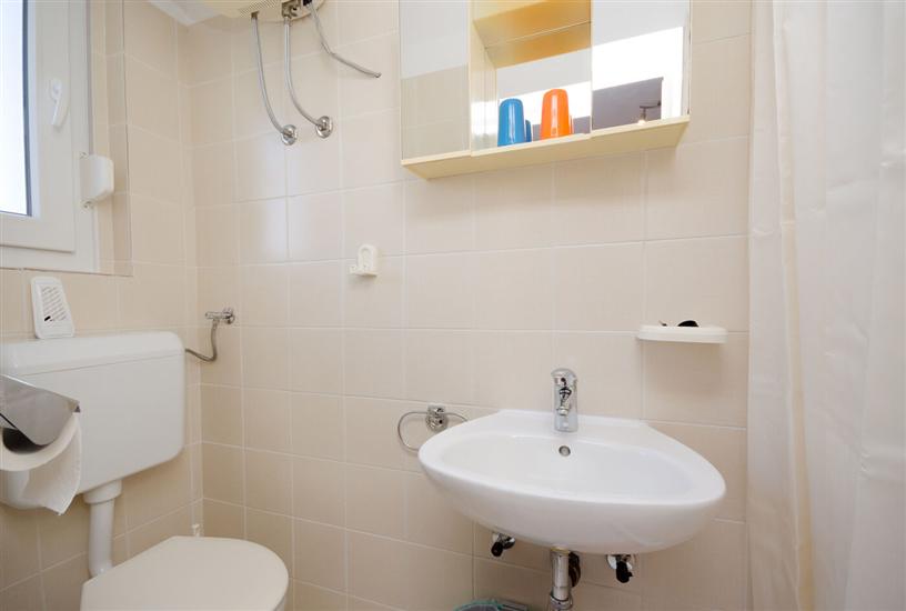 Room S4, for 2 persons