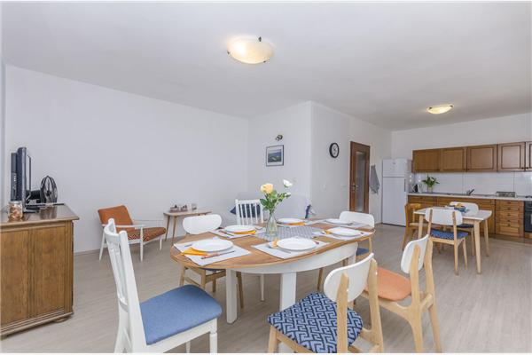 Apartman A1, na 9 osebe