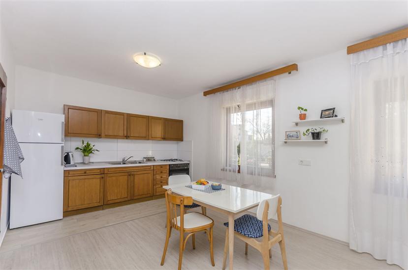 Apartman A1, na 9 osebe