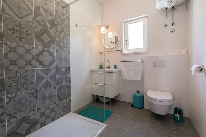 House K1, for 10 persons