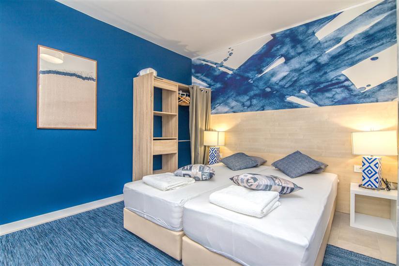 Apartment A1, for 6 persons