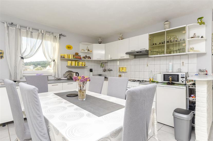 Apartment A1, for 6 persons