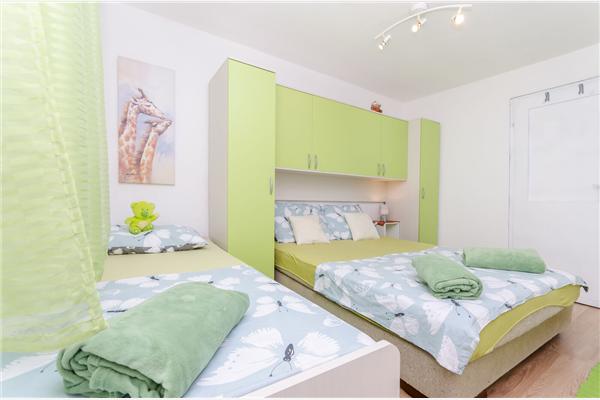 Apartment A1, for 6 persons