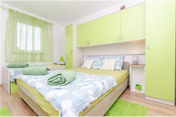 Apartment A1, for 6 persons
